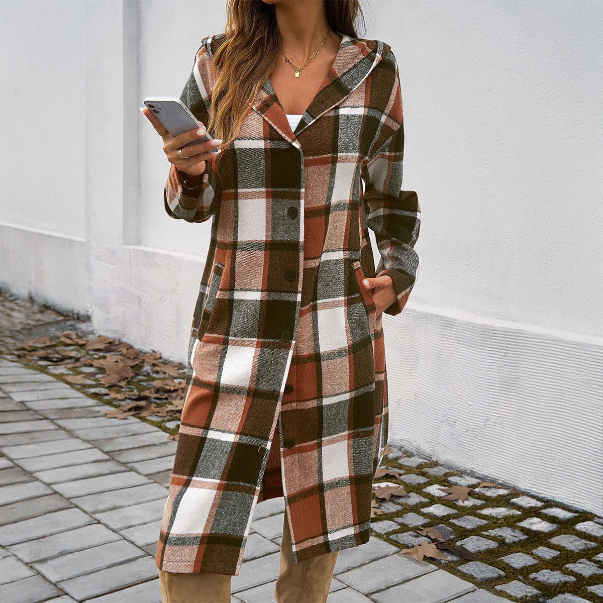 Contrasting Color Hooded Jacket – Stylish Cowgirl Outerwear with Checkered Pattern