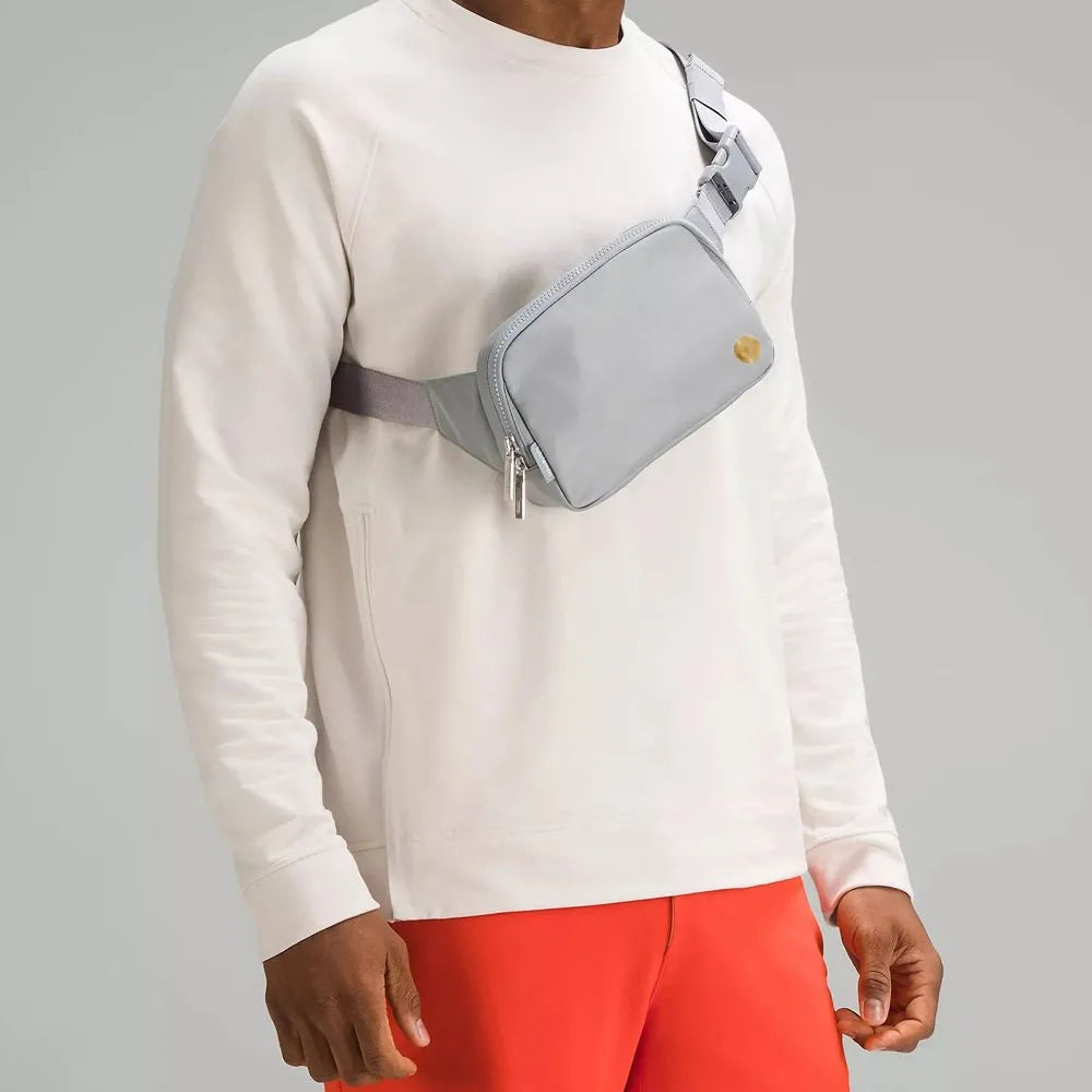 USA Oversea Warehouse 2L Solid Nylon Waist Bag Fanny Pack for Travel Walking Fanny Pack Crossbody Bags Unisex Belt Bag