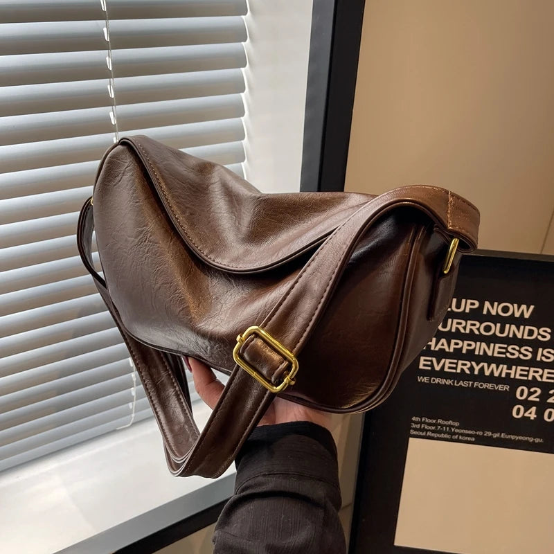 Trendy Ladies' Shoulder Bag 2025 New Autumn Small Design Dumpling Shape Crossbody Bag Commuter Versatile Women's Bag
