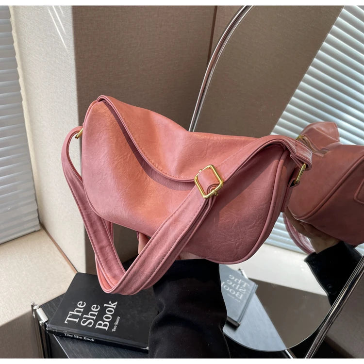 Trendy Ladies' Shoulder Bag 2025 New Autumn Small Design Dumpling Shape Crossbody Bag Commuter Versatile Women's Bag