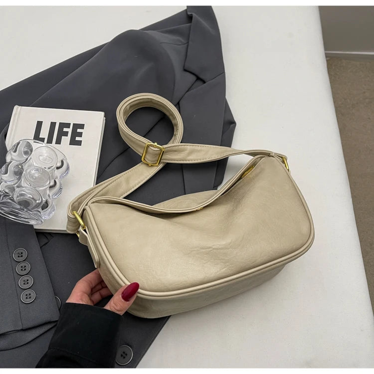 Trendy Ladies' Shoulder Bag 2025 New Autumn Small Design Dumpling Shape Crossbody Bag Commuter Versatile Women's Bag