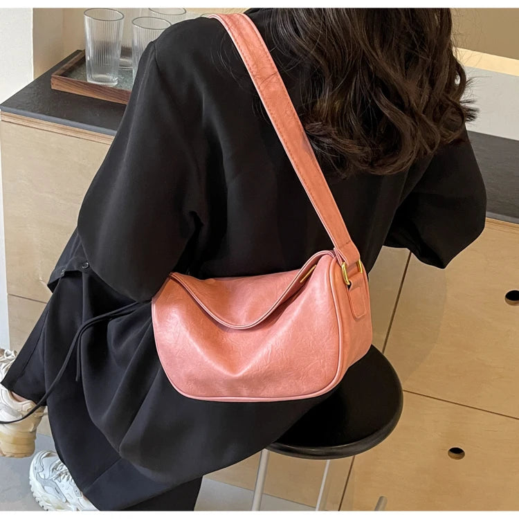 Trendy Ladies' Shoulder Bag 2025 New Autumn Small Design Dumpling Shape Crossbody Bag Commuter Versatile Women's Bag
