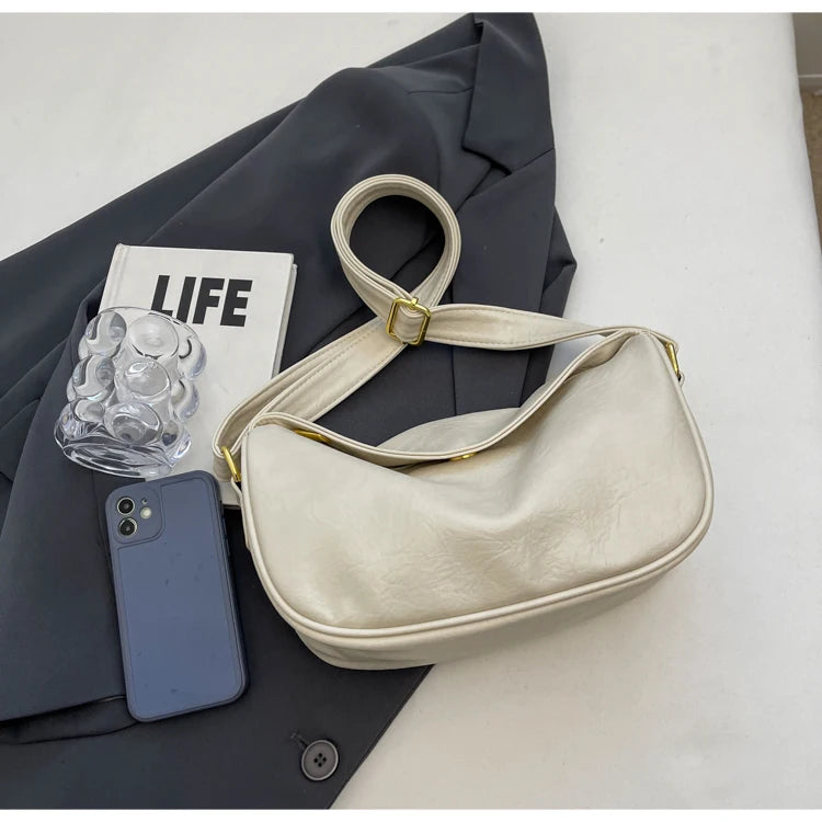 Trendy Ladies' Shoulder Bag 2025 New Autumn Small Design Dumpling Shape Crossbody Bag Commuter Versatile Women's Bag