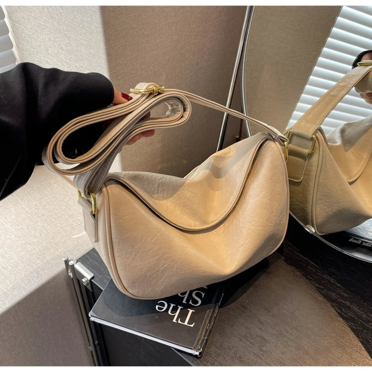 Trendy Ladies' Shoulder Bag 2025 New Autumn Small Design Dumpling Shape Crossbody Bag Commuter Versatile Women's Bag