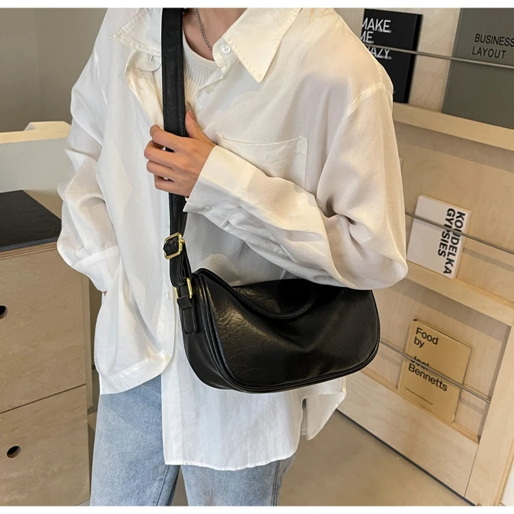 Trendy Ladies' Shoulder Bag 2025 New Autumn Small Design Dumpling Shape Crossbody Bag Commuter Versatile Women's Bag